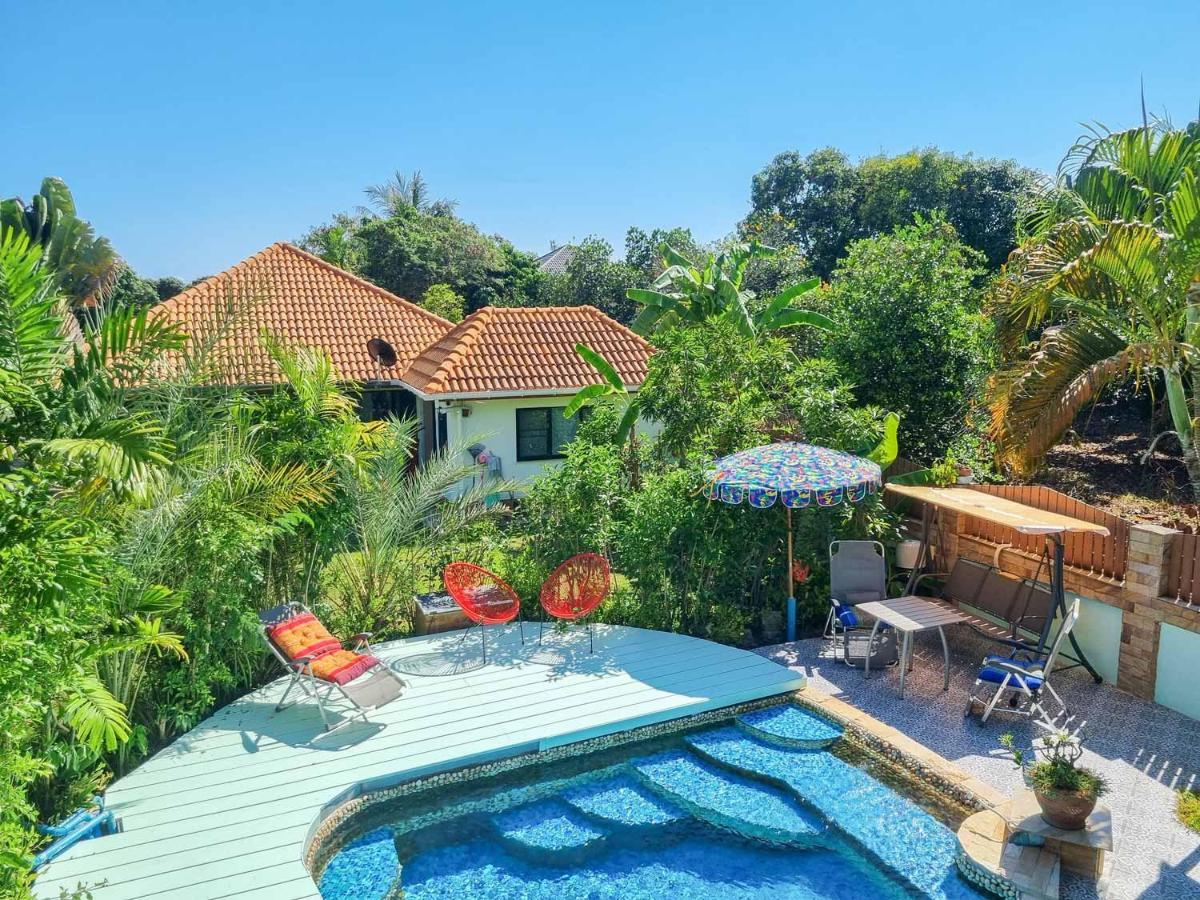 Tina's Living Paradise - With Private Pool Holiday home